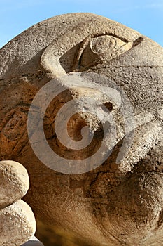 Hope head Listening concentration. close up Sculpture Paris